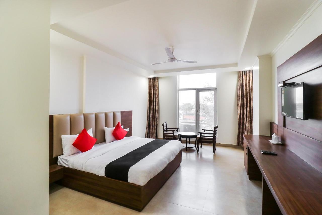 Hotel Grand 81 Faridabad Exteriér fotografie